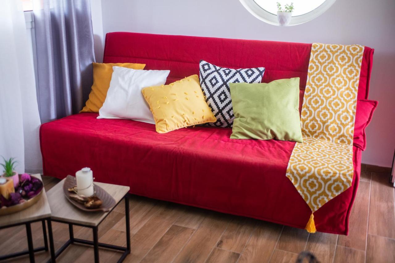 Lemon Garden Stylish Private Apartment Каламата Экстерьер фото